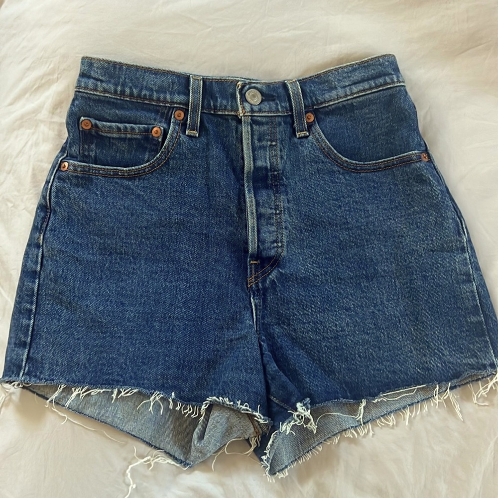 Levi Ribcage Denim Shorts